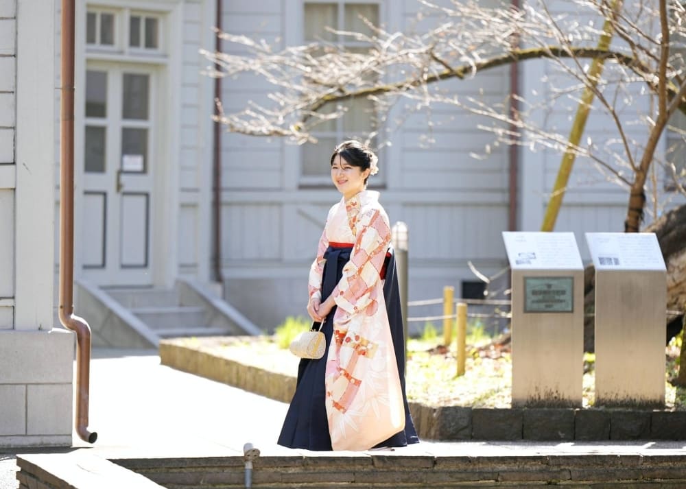 японская принцесса Айко Университет Гакусюин Princess Aiko Gakushuin