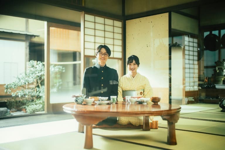 Кадоваки Муги Сакума Рюто Поваренная книга Итики Nagatan to Aoto Kadow Кадоваки Муги Сакума Рюто Поваренная книга Итики Nagatan to Aoto Kadow